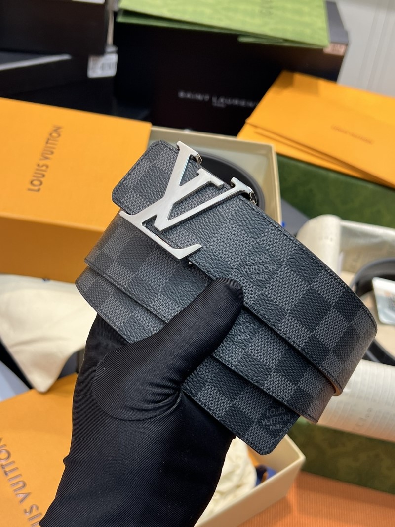 l0vis Vvtt0n belts